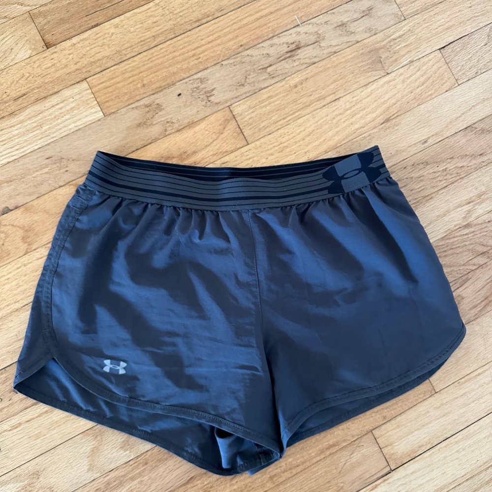Under Armour Dark Grey Womens Shorts Size Small